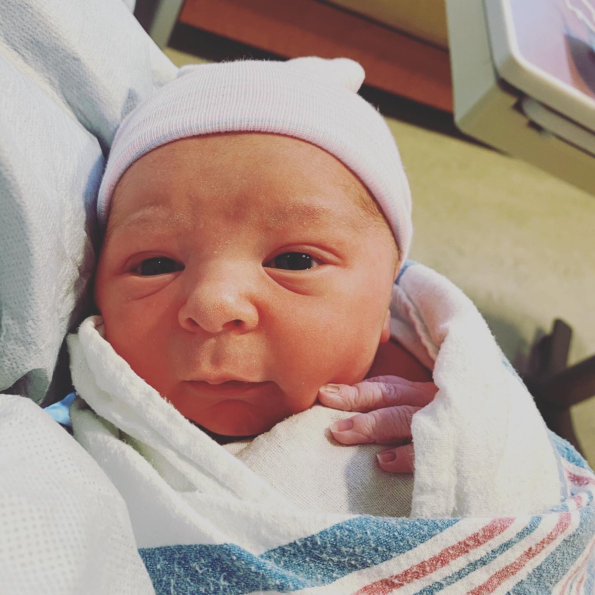 Jennifer Best tweet media