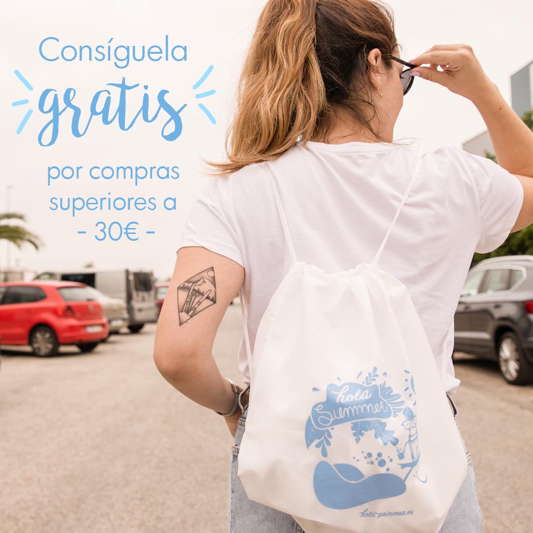 ¿Aún no tienes nuestra mochila 🎒de verano? 😎 ¡Es perfecta para la piscina, la playa, el gym...! 🏊🏖️🥊 HolaPrincesa.es 👑