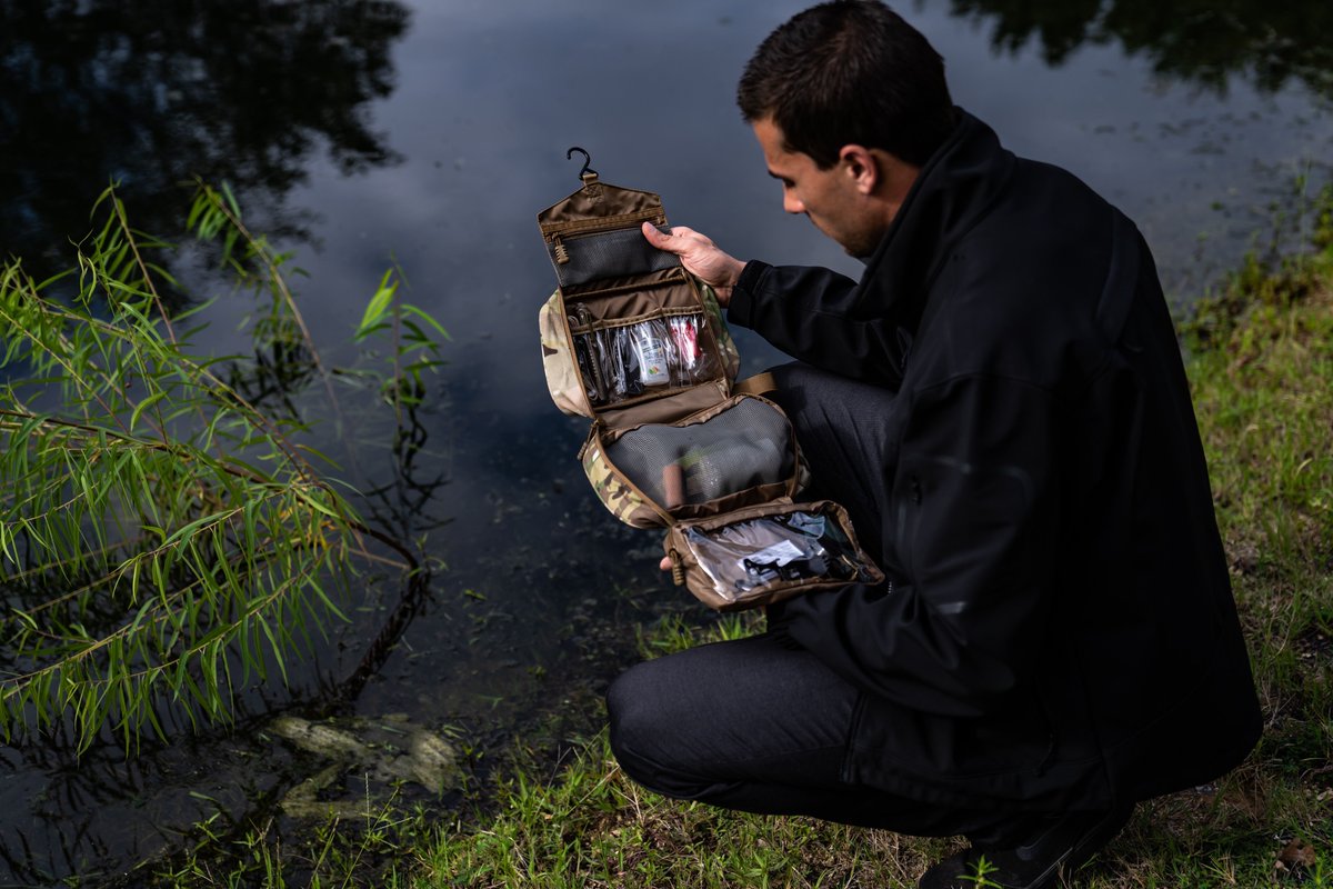 Our Concho Hanging Toiletry Bag is great for Dads who love traveling. Ideal for overnight trips indoors &amp; outdoors, the hanging hook keeps the bag off the wet counter or ground. Shop flyingcirclegear.com &amp; save 25% on orders $75 &amp; up thru Sunday w/code DAD21. #fathersdaygifts