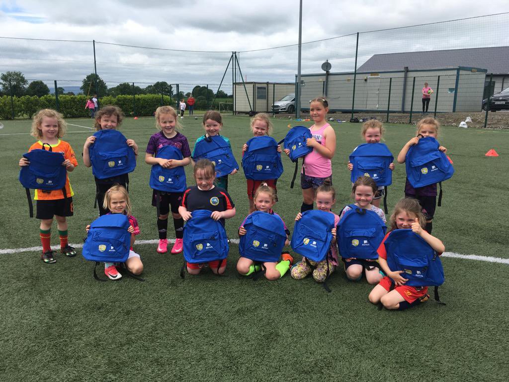 BallymackeyF's tweet photo. @AVIVAIRELAND have sent us Soccer Sisters gear to kit out 70 of our younger girls. Our girl’s put in a great effort participating in the Aviva FAI virtual Camps at Halloween and Easter, doing the practices & posting videos and we have now got this lovely reward. #SafeToDreamTeam https://t.co/fILrGb7iDd