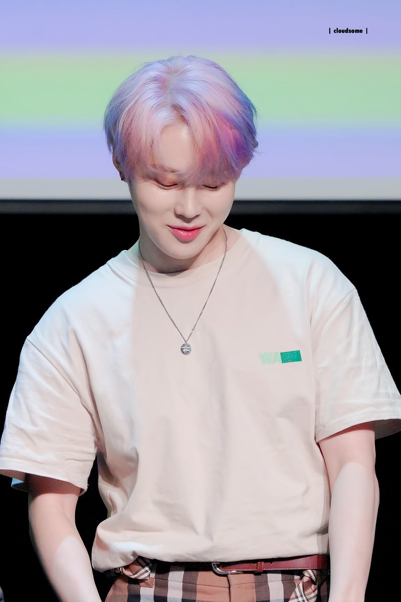 cloudsome_sw's tweet photo. 210612 하트가 좋아요?
네
💑

#하성운 #HASUNGWOON #Sneakers https://t.co/baOpbn4Rlz