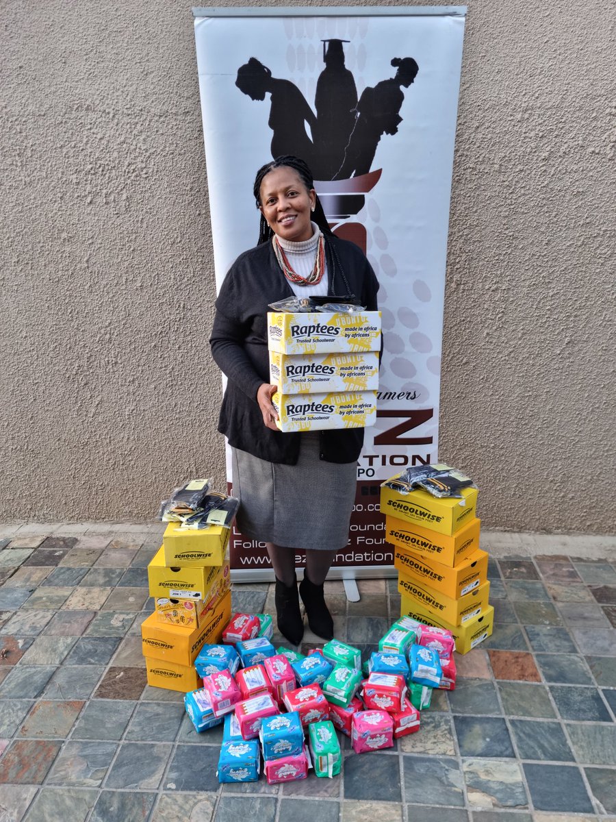 sezfoundation's tweet photo. Thank you our leadership Nonhlanhla Ndaba for your continued support of the vision,you are impacting lives.We are greatful for being vessels of change 🙏
#livelethuprimaryschool #CreatingDreamers #restoringdignity #keepingthegirlchildinschool https://t.co/wQ693H9Tug
