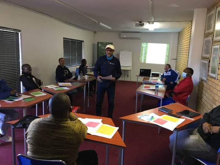 SCZA_Chaplaincy's tweet photo. Great to be back facilitating Sports Chaplaincy training in person!
Our latest training event was generously hosted by @CapeTownSpursFC and was led by @dpsmax & @brucenadin
To find out more about how you can get involved DM us
#SCZA #Caring #Mentoring https://t.co/ymGQX4Fk4U