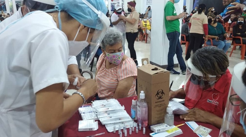 Brigadistas del Movimiento Somos Venezuela se incorporan en la II Fase del Plan de Vacunación Masiva del Zulia #HéroesDeVerdad vtv.gob.ve/brigadista-som…