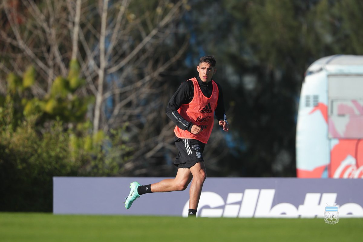 Nahuel Molina estará en la Copa América
depor3.com/2021/06/11/nah…