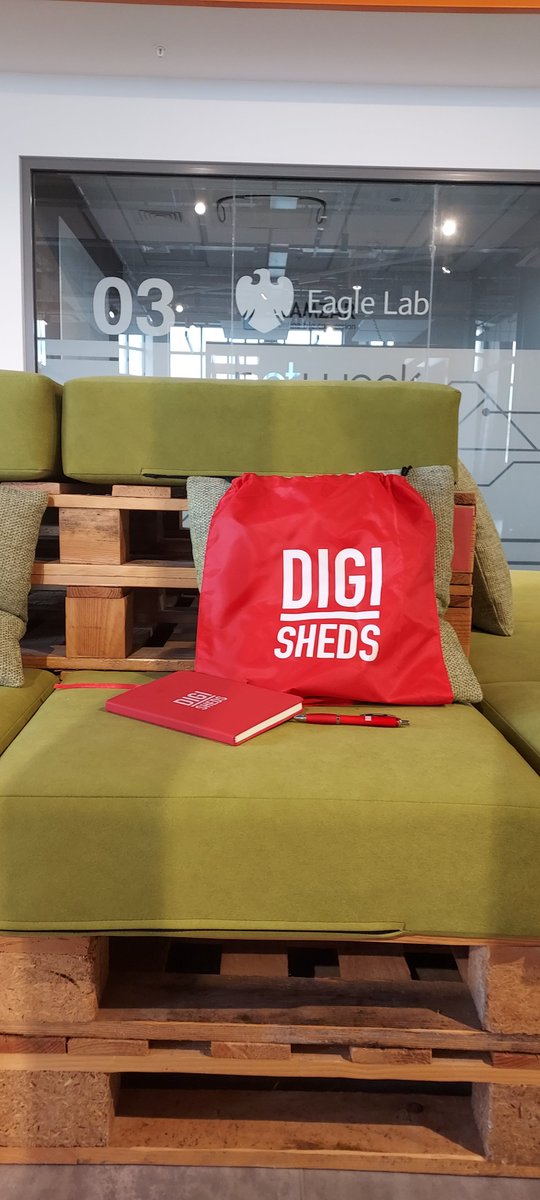 DigishedsSmart's tweet image. Super excited to announce the awesome Digisheds Talent Support team based @Eagle_Lab_Soton 
Jo, Reece, Hannah, Lilly &amp;amp; Linda are the welcome team for young talent coming through the Digisheds &apos;doorway to different&apos; digital employability programme 
#digitalinclusion #futureofwork