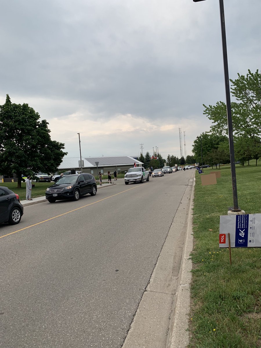 Kathryn_McGarry's tweet photo. Emotional drive-by rally, outpouring support of #OurLondonFamily &amp; our Muslim communities. Honoured to take part on behalf of #Cbridge community under a rainbow as a sign of hope. #HeartBeatsHate ⁦@CityofLdnOnt⁩ ⁦@cityofcambridge⁩ https://t.co/dqV85Fb60Y