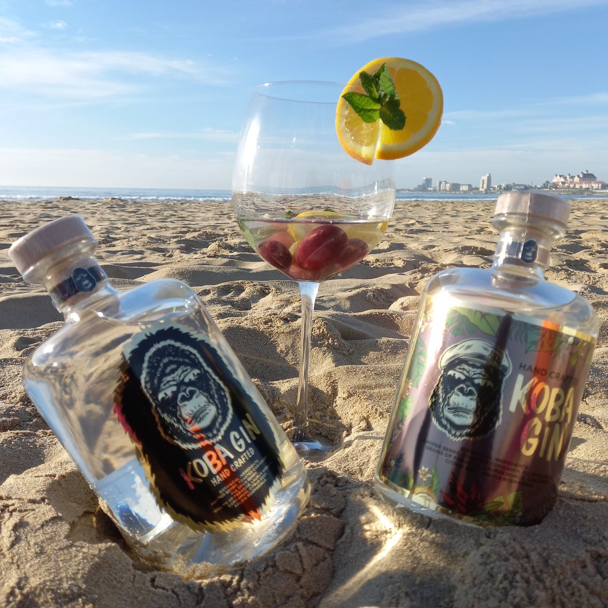 KOBA_CRAFT's tweet photo. Happy #worldginday gin enthusiasts! 🍸🕺🍸💃🍹🦍
#craftginsa #craftgins #craftginlover #mycraftgin #craftgin #gin #cardamom #infusedgin https://t.co/evDw0UfxtC