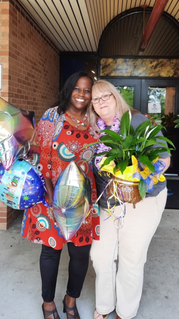 ConderStars's tweet photo. Congratulations to our 2021-2022 Support Staff of the Year, Ms. Barbara Prinski. Thank you for all you do for our Conder families and staff! We appreciate your hard work and dedication. @barbara_prinski https://t.co/juiyD9xX2e