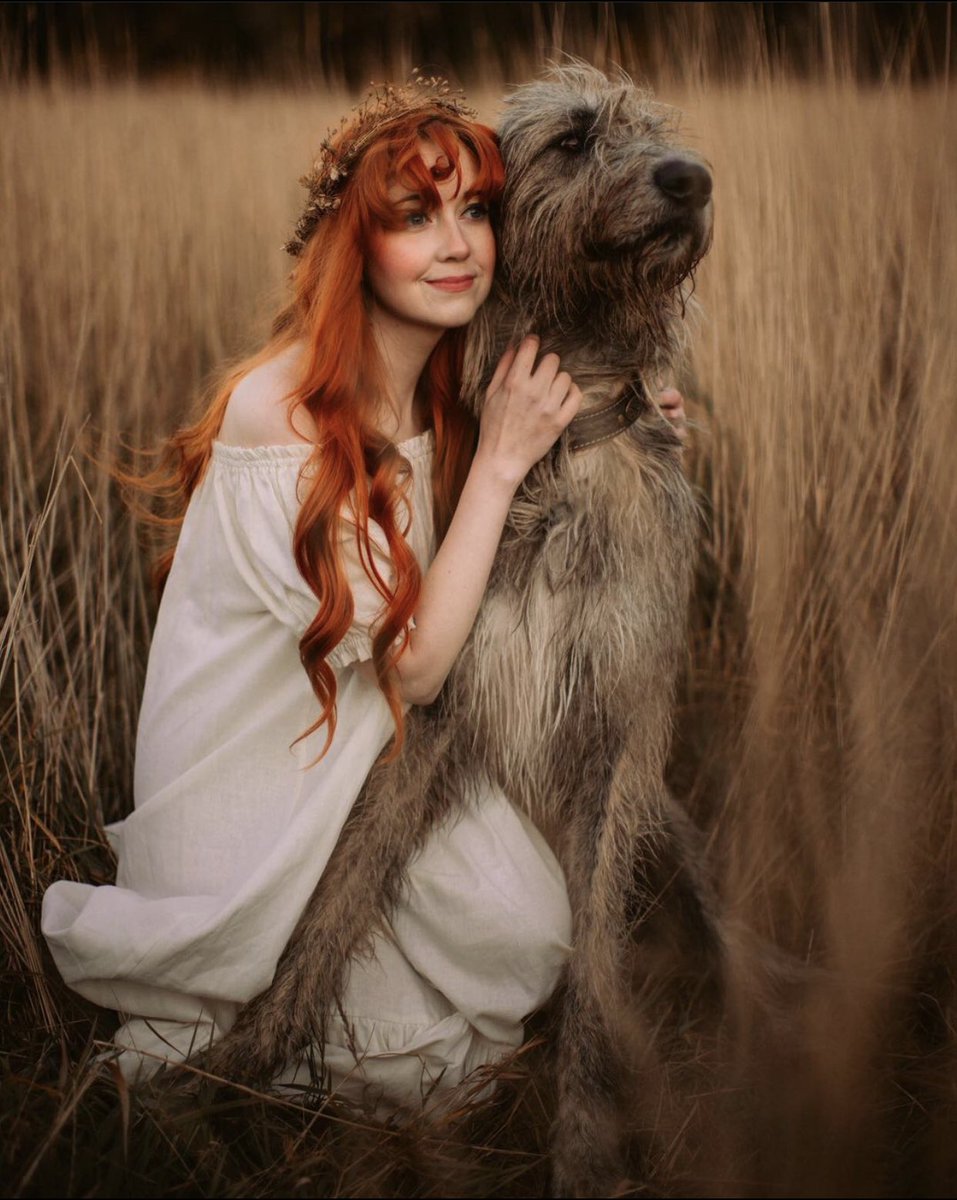 MermiMims03_art's tweet photo. Inspired by this beautiful redhead and her handsome hound!! @aclotheshorse (on Instagram)
#digitalart #ipadpro #procreate #art #beautifulginger #gingerlife #hounddog #mermaid #beach #ocean #water #clouds #sun #dog https://t.co/Me5G4gS7Ql