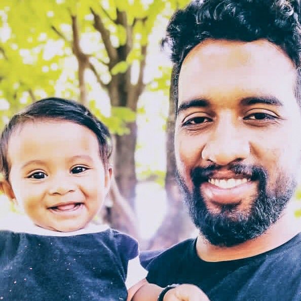 ketto's tweet image. “My daughter is suffering from severe burns. It pains me to see her in this state &amp;amp; I need your help to afford her treatment. Please help.”

To support: bit.ly/Save-Aafifa