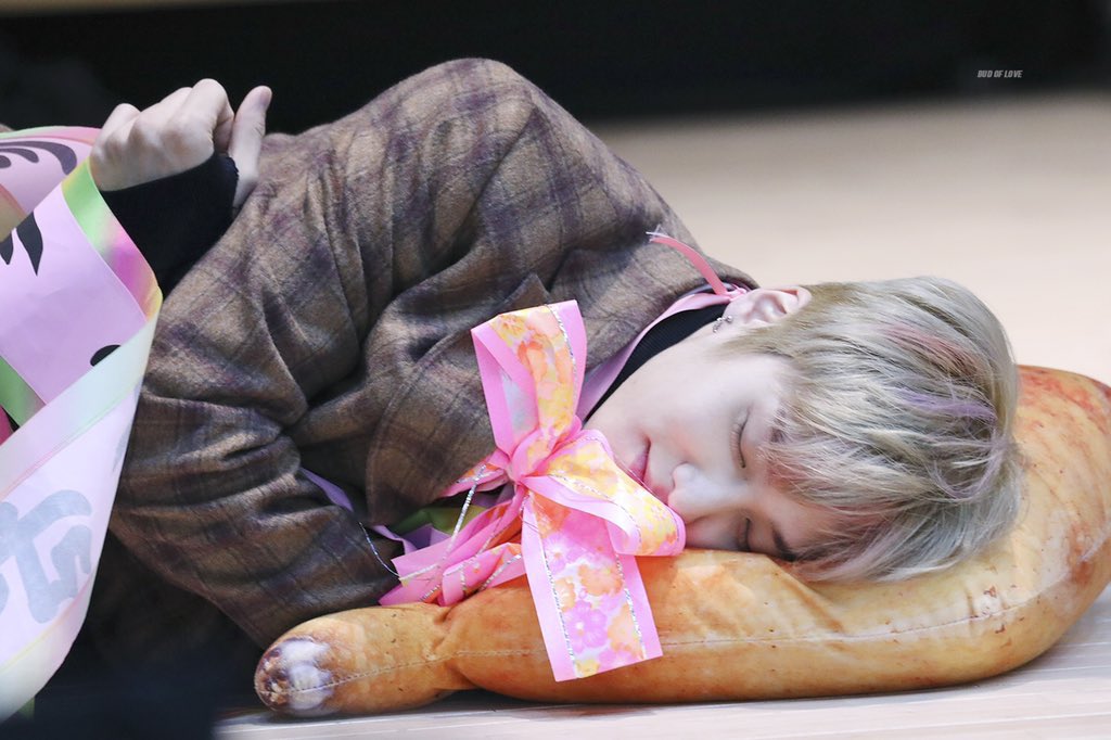 花 hana 🌸🍐 | ia tweet media