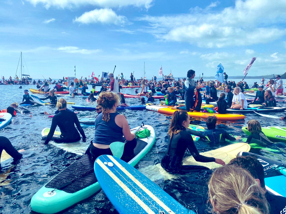 A purposeful morning on the water with @sascampaigns #paddleoutprotest #g7 #G7Summit2021 #G7Cornwall