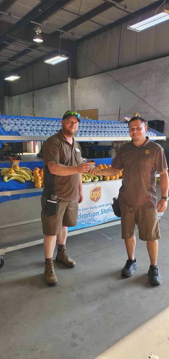 GLNESafe's tweet image. Hydration Station in the Howell Center this week!