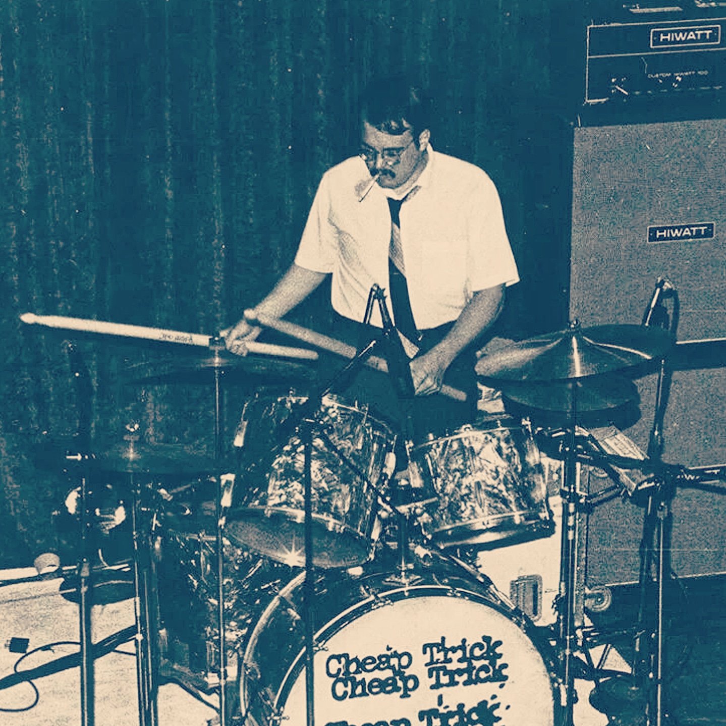 Happy 71st birthday to Bun E. Carlos of Cheap Trick! 