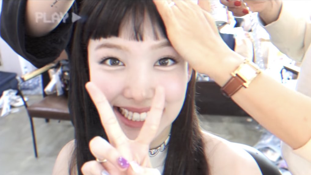 nayeon archive tweet media