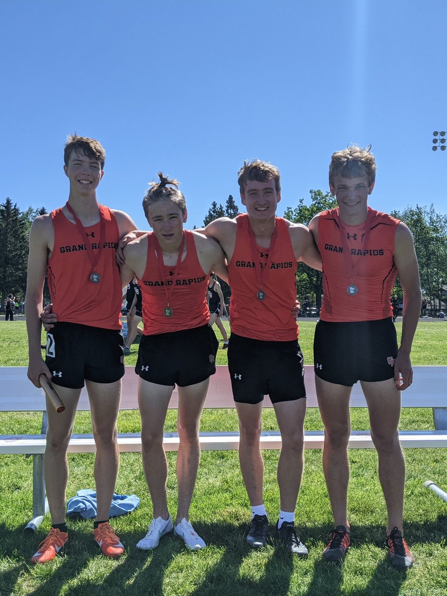 GR_TrackField's tweet photo. Boys 4x8 starts out 7AA with a runner up finish and a trip to the state meet!
Hanson, Andersen, Erdman, Stertz https://t.co/wypoCgTqj1