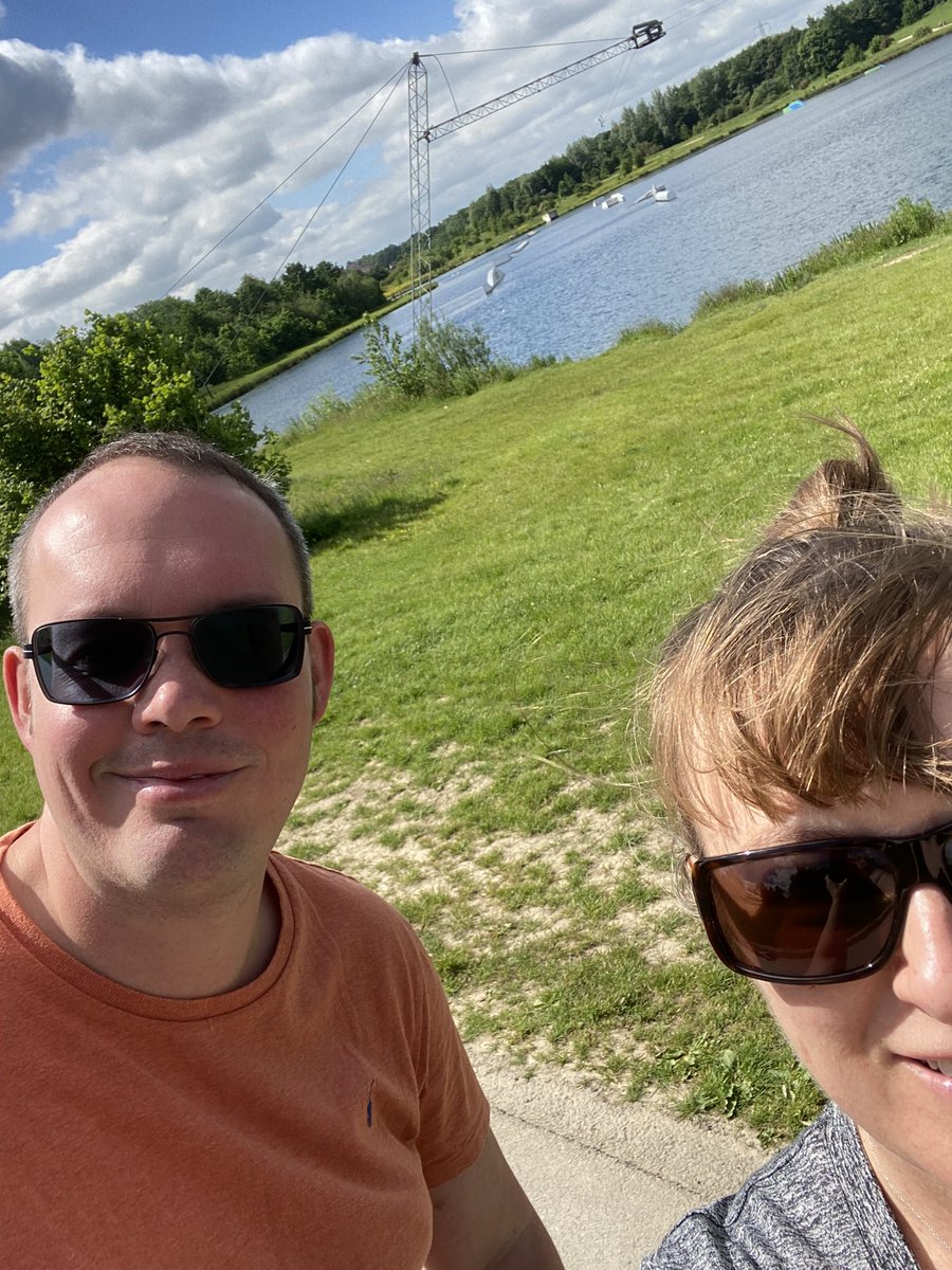 Beechy1969's tweet photo. Weekend Well-being Walk with the lovely @matthammonds87 round the beautiful @RotherValley. Great catch up, coffee and Strava steps 😎😬 https://t.co/sr9FA24Y0X