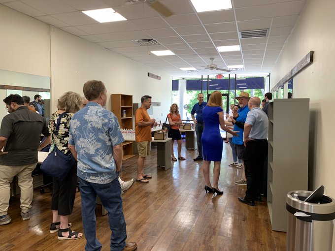 E3sXgcdXEAIK5Pd?format=jpg&name=small