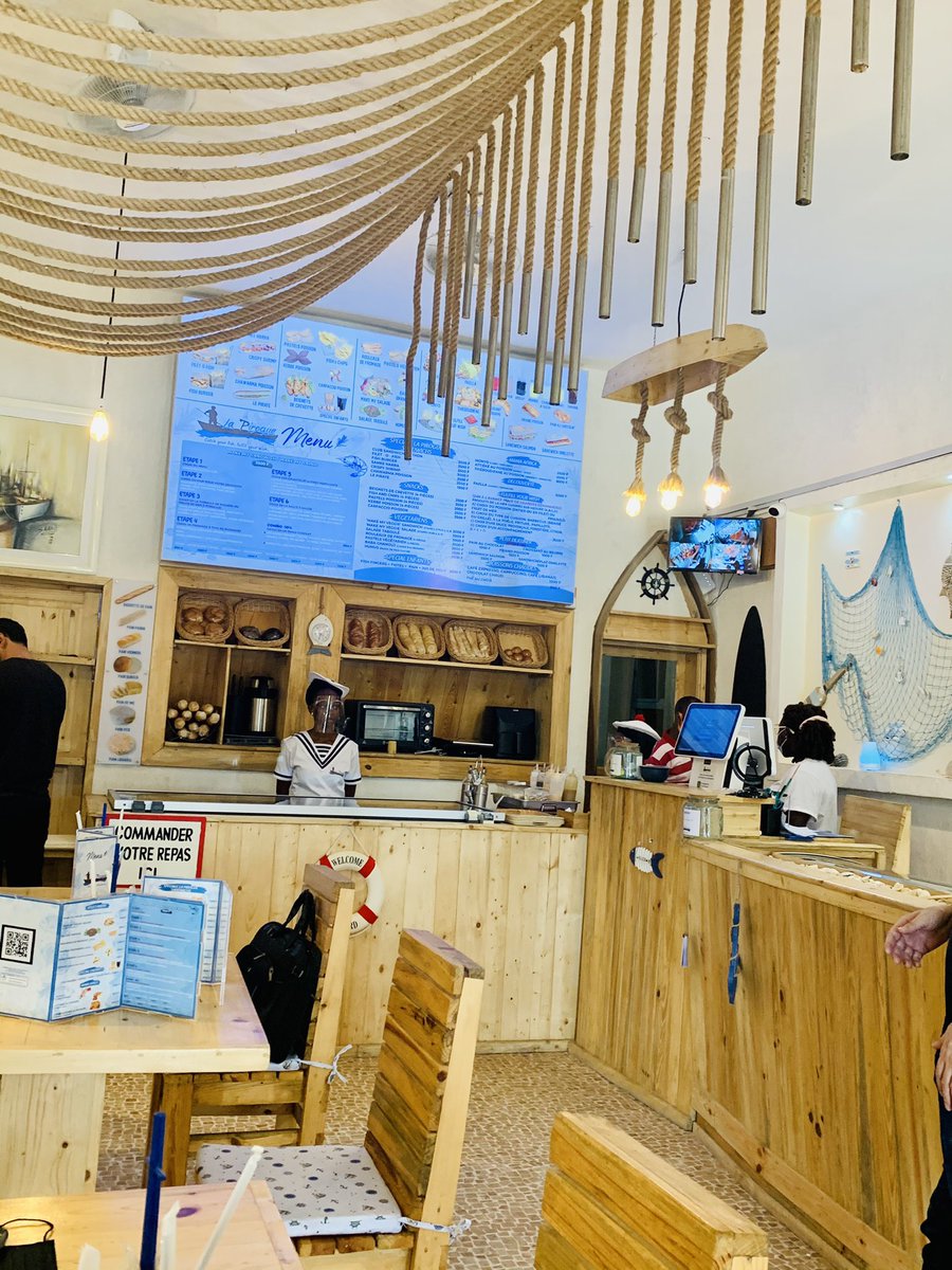 RitaMhs's tweet photo. Pour les amoureux du poisson allez tester aussi. #Lapirogue elle n’a pas eu tort de nous faire cette recommandation. Sans oublier qu’ils sont très très bien accueillants.
Next ⏯ https://t.co/VsXbnuB1TS