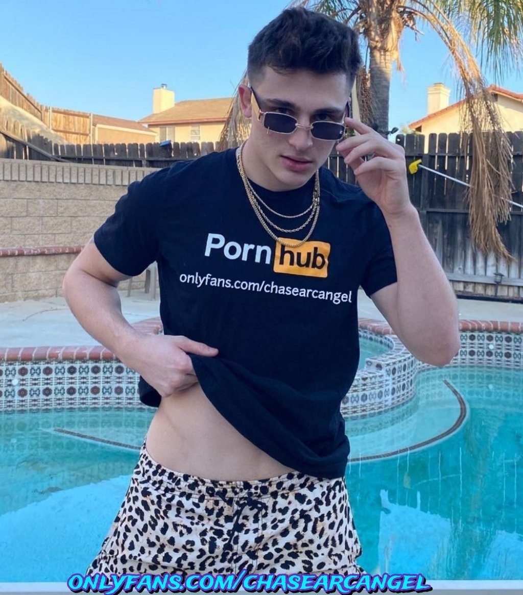 Who's down to get wild?😎 Onlyfans.com/chasearcangel