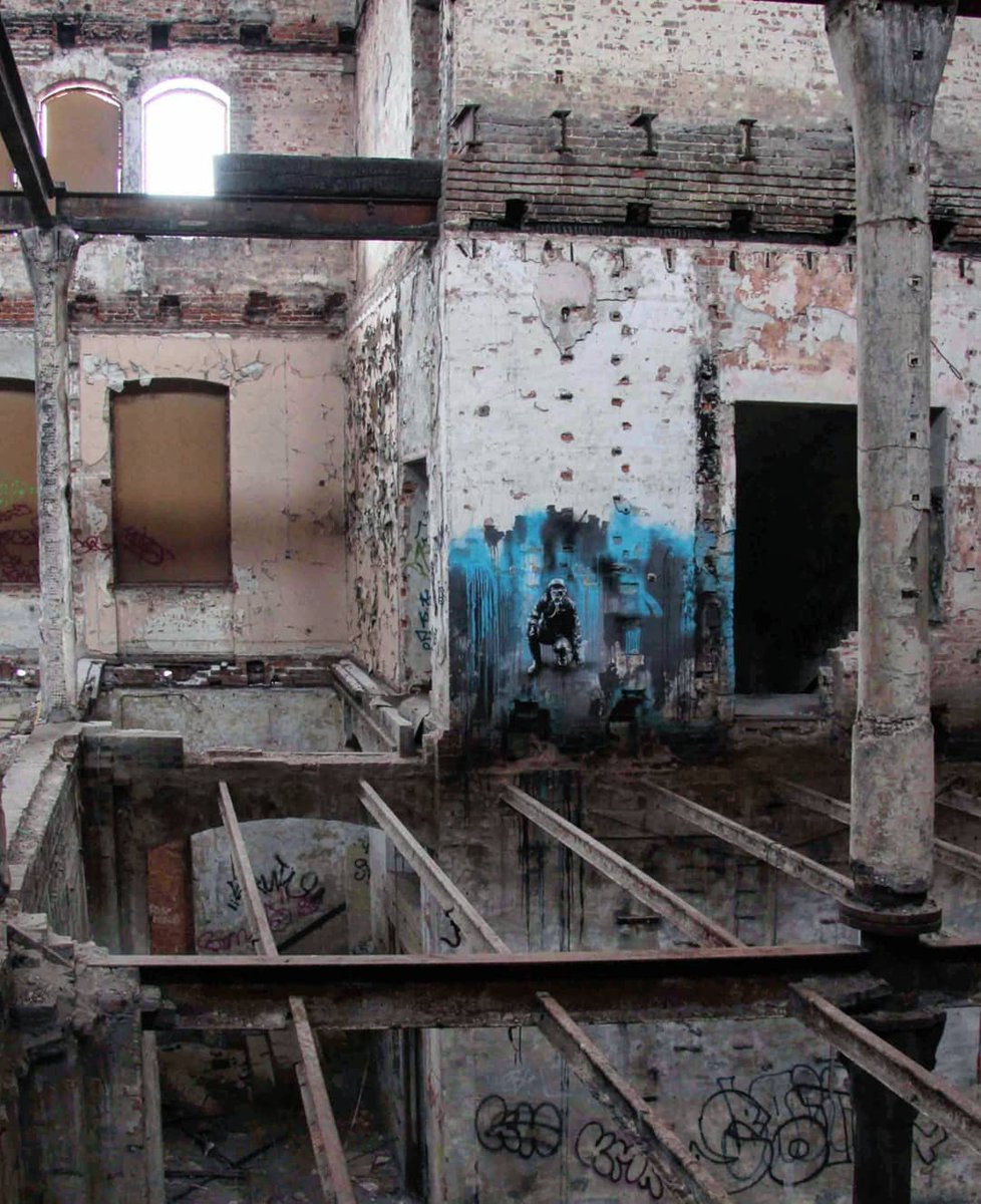 StreetArtUtopia's tweet photo. Street Art by Plotbot KEN in Berlin, Germany. 

6 more artworks by Plotbot KEN: https://t.co/LpKpaA5VQI

#streetart #plotbotken #berlin #germany #abandonedplaces #nuclear #lostplaces https://t.co/Kw69kN3gDp