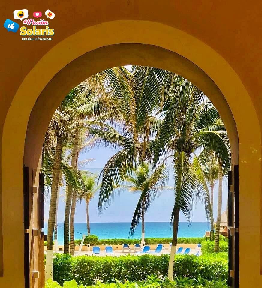 hotelessolaris's tweet photo. We are sure you know where we took this photo :)

Estamos seguros que sabes dónde tomamos está foto :) 

#WindowToParadise #Cancun #GRSolaris #Summer #Home https://t.co/rRv9m1bERy