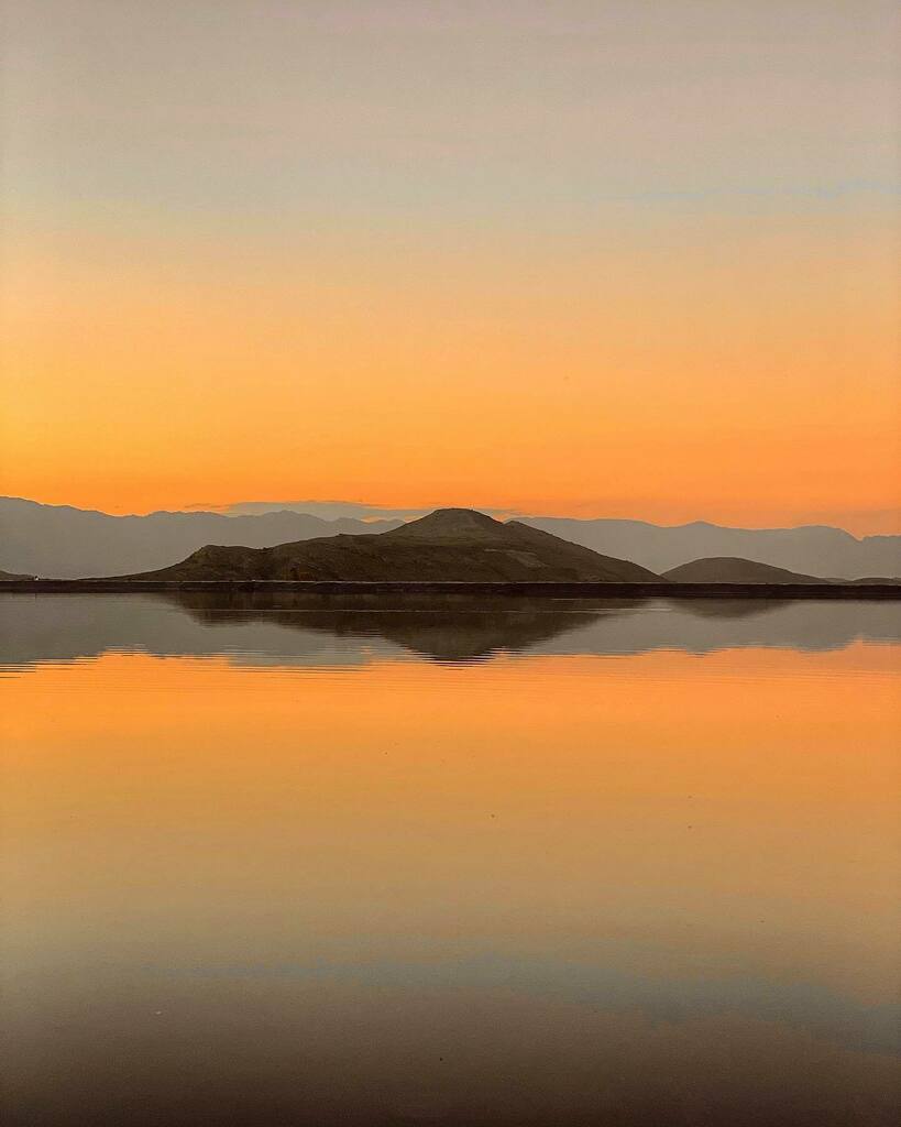 | self-care saturdays
As someone who is self-employed, I’m sure I’m not alone with struggling with the boundaries between work and switching off. Last night I sat myself down, and gave myself a little talk (does anyone else do this?) and decided to give … instagr.am/p/CQBmQENlml9/