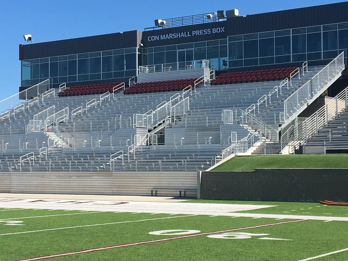 Bluffs_Football's tweet photo. Thanks to @CSCFootball and @CoachJayLong for another great team camp!  The Bearcats got better this week!   #NeverFlinch https://t.co/8NcuZLH1TS
