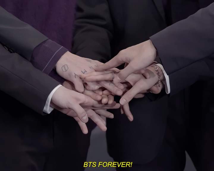 time flies too fast, a seven member group will be celebrating another year together  with all the struggles they've go through together, they remain as one. Cheers to more years with my solace, bangtan 🍻 💜
#8YearsToInfinityWithBTS