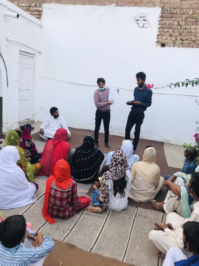 SanawarBalam's tweet photo. Government Scholarship Awareness and Application Forms Distribution Program for Children of Marginalised women’s of Chak # 48 NB Sargodha District.
#education #sanawarbalam #HumanRights #marginalisedcommunity #sargodha https://t.co/JmGaSbyhSA