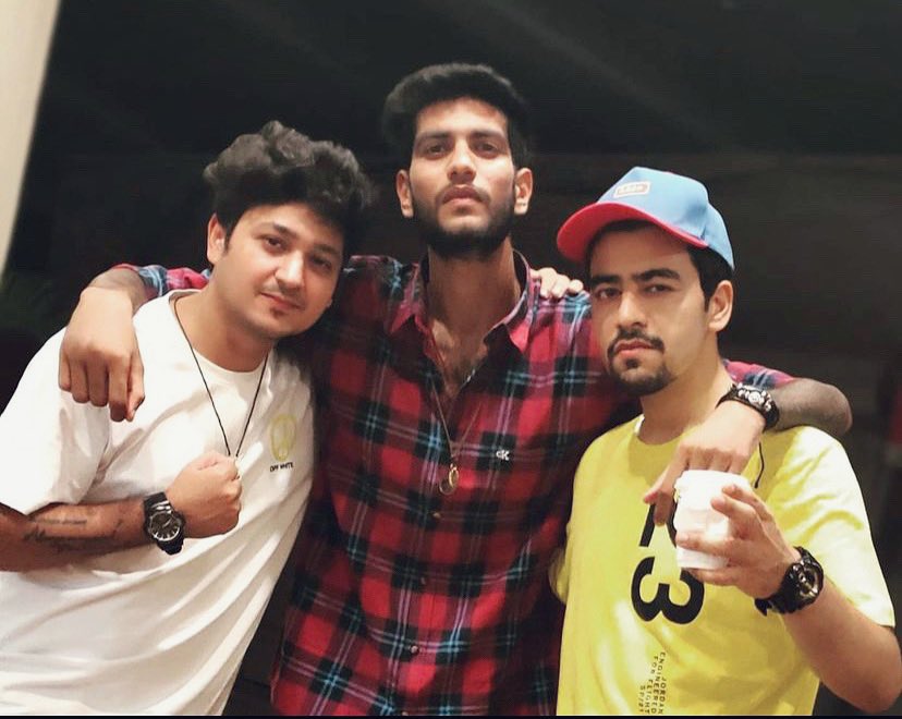 robcmusik's tweet image. JUST A BUNCH OF WISE GUYS 

@vercetti_rollin @shotbyadib 

Ready for some new 🔥? 

#chandigarh #hiphop #howtorob