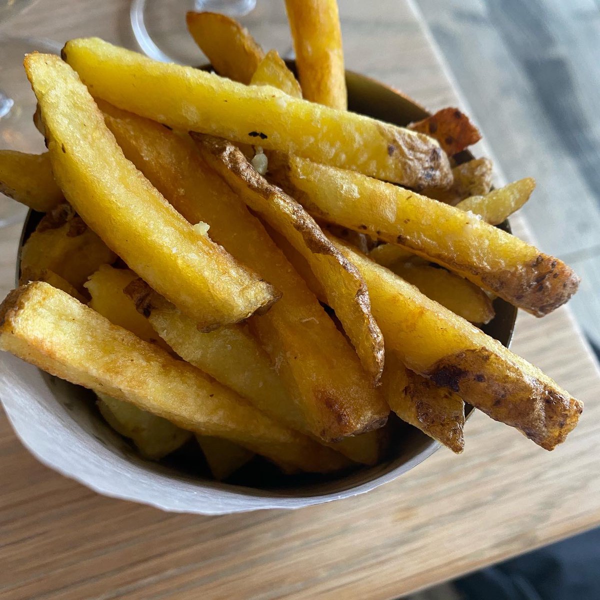 MarkOSullivan08's tweet image. Incredible food,drink and company with @mattcjones on Friday at @Bank_Birmingham #foodporn #FridayFeeling #foodwithfriends #Food #ribeye #scallopsthermidor #cheeseboard #HappyFriday