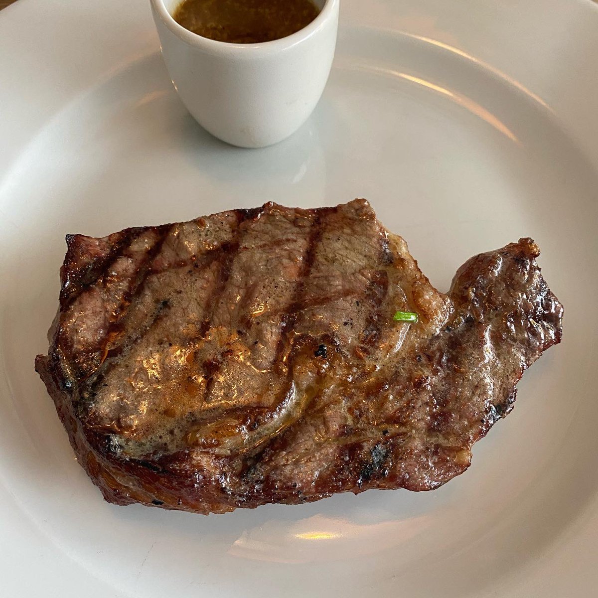 MarkOSullivan08's tweet image. Incredible food,drink and company with @mattcjones on Friday at @Bank_Birmingham #foodporn #FridayFeeling #foodwithfriends #Food #ribeye #scallopsthermidor #cheeseboard #HappyFriday