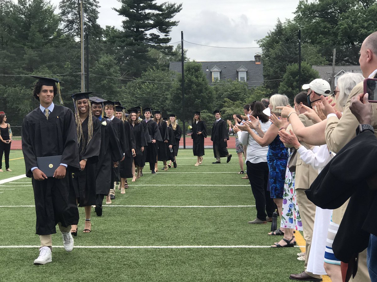 PennCharter's tweet image. Faculty line up to cheer the new grads as they take a lap around the field. #victorylap #goodinstruction #yourteachersloveyou #pccommencement2021