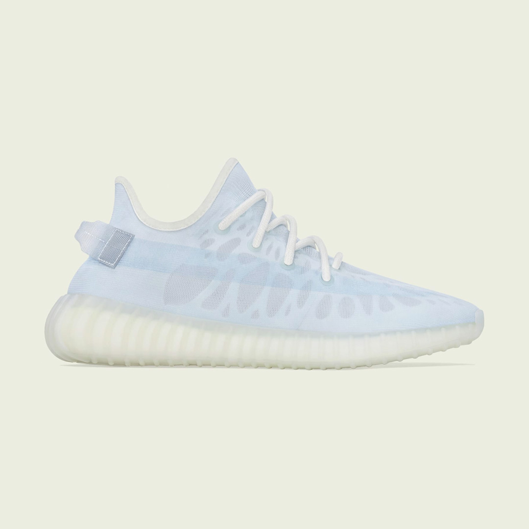 adidasalerts's tweet photo. It's official. The YEEZY BOOST 350 V2 returns with a new monofilament mesh upper in the region-exclusive MONO ICE, MONO MIST, and MONO CLAY colorways, releasing next Friday, June 18.

MONO ICE — Americas
MONO MIST — Europe + Russia
MONO CLAY — Asia Pacific + Africa https://t.co/EPxiWLSNWd