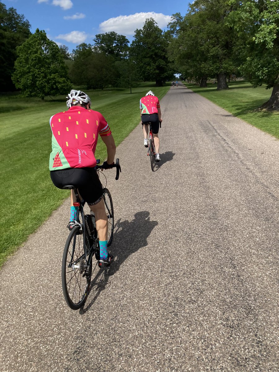 Flying the flag for Strawberry Hill on a ride out to Windsor. #shvelo #cycling