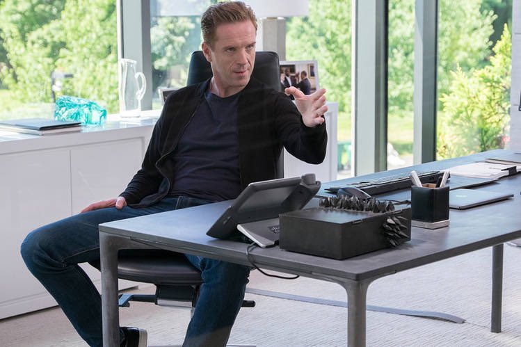 Pattenprentice's tweet image. Court solicitors need not participate. We know you love your three pieces...