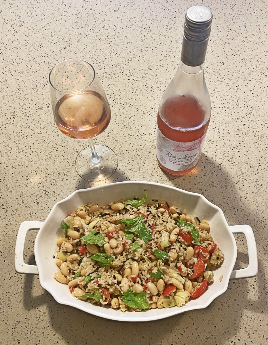 DinkCuisine's tweet photo. Looking for a fresh summer salad? Try my Spaghetti Western Caviar! It's Cowboy Caviar, with an Italian twist! https://t.co/CkRZR8TSKc #summer #SaturdayKitchen #BelmaBites #recipe #dinkcuisine #yum https://t.co/HivBiMtVpE