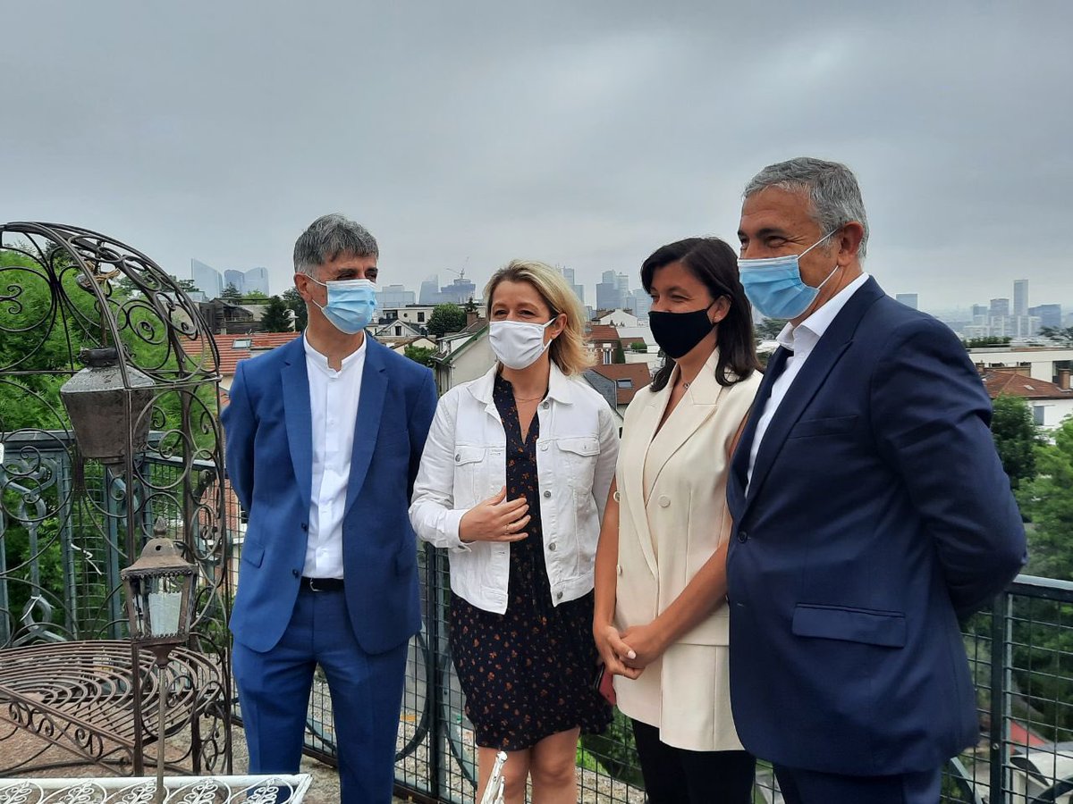 JMaireofficiel's tweet photo. Total soutien à @pascal_gentil et #MelanieBlanchetot pour faire souffler un vent de changement, de solidarité et d’écologie à #Suresnes, #Nanterre comme dans toutes les #HautsdeSeine. Merci à @barbarapompili de venir témoigner de leur engagement. @Avec_E_Macron @EnCommun_parti https://t.co/FaKQmUUHOX