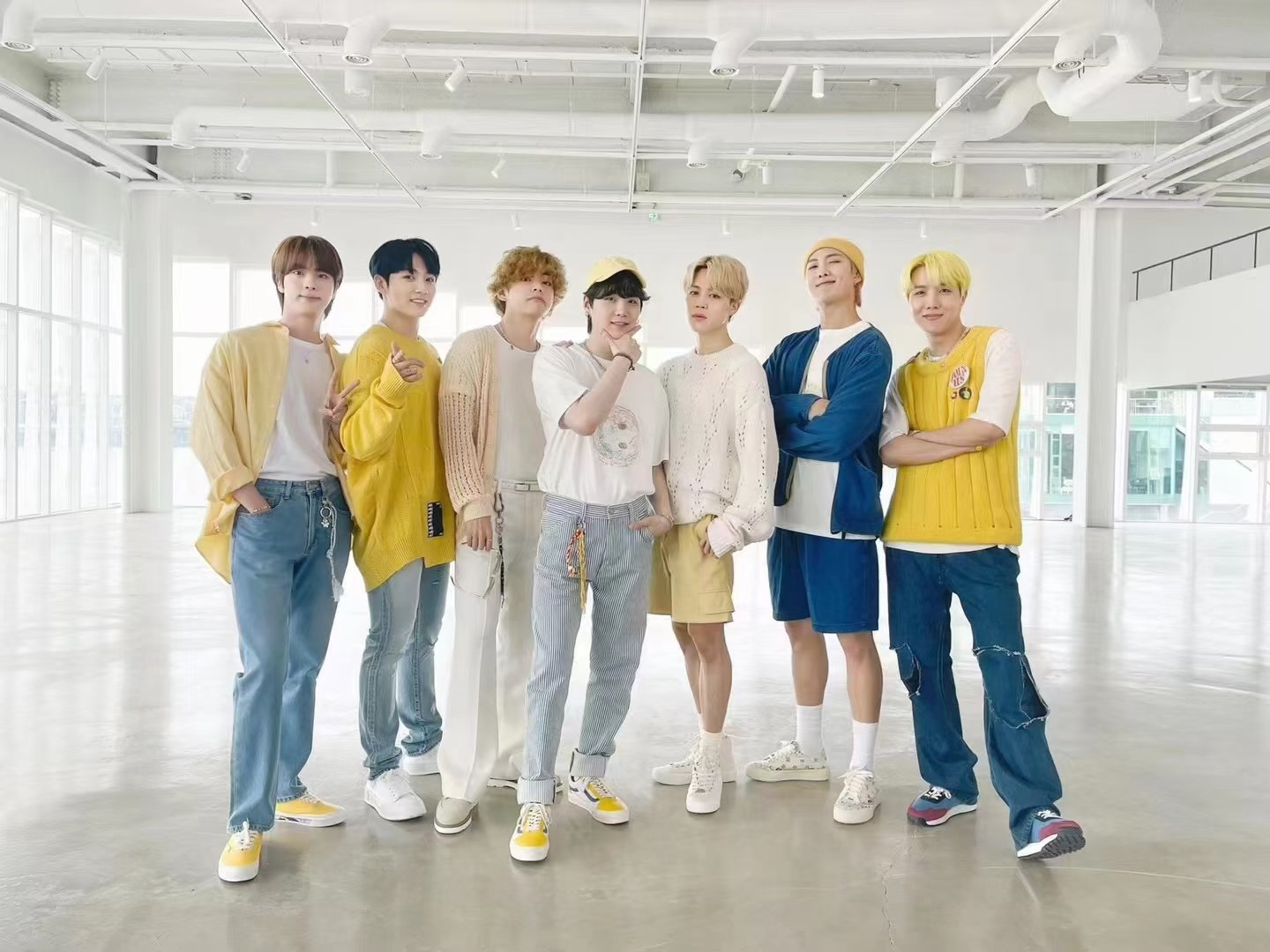 7 To Our Anpanman Bts 在此之前花様年華皆是你 至此以后花様年華皆有你 以花开始以华结束花样年华 永不落幕那就让我在无数颗星中照亮属于我们的花样年华我人生仅此一次的防弹少年团