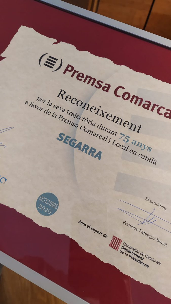 jolival65's tweet photo. El president de la revista Segarra @maxturull i el cap de redacció Joan Feliu recullen avui el reconeixement a favor de la premsa comarcal i local en català. Ens en congratulem 👏👏👏bona feina i llarga vida! https://t.co/l6qqRIseL6