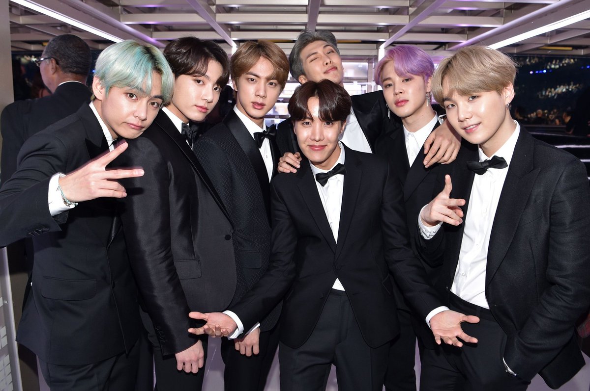 RP02860502's tweet photo. #8YearsToInfinityWithBTS https://t.co/6IsYaEKnuF