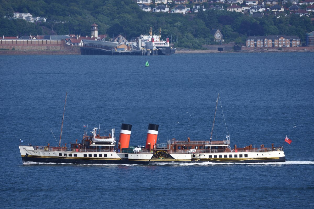 PS Waverley passing Wemyss Bay this evening on way to Greenock after what looks like a dry run around points of interest around the Clyde, including Largs, Broddick (Arran), Tighnabruaich, Kyles of Bute, Loch Striven & Rothesay. It's definitely summer now with PS Waverley back!