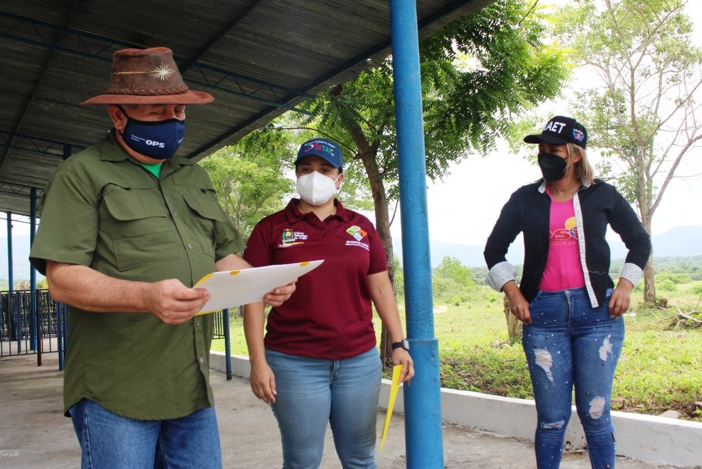 RangelSilva4F's tweet photo. El desarrollo pecuario solo es posible con el trabajo comprometido para garantizar el abastecimiento. En la Upsa Buenos Aires, Candelaria, promovemos la cría porcina, ahora con una nueva camada de lechones de alta genética puestas a disposición del pueblo. #HeroesDeVerdad https://t.co/dkcusp6e8B