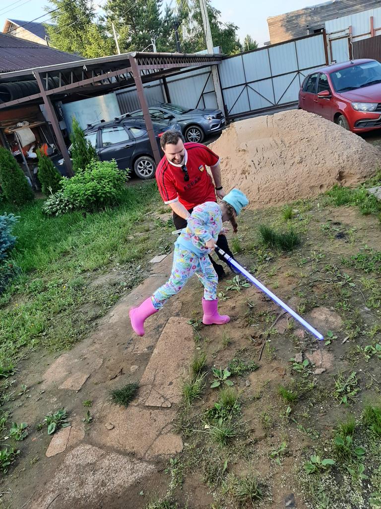 ml_cuckoo's tweet photo. Лиз, я твой отец хД https://t.co/p6zfHMhATj