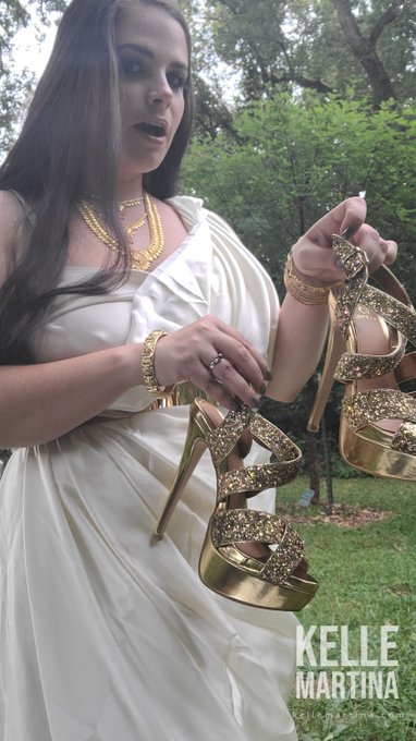 The heels of a Goddess. https://t.co/UCGpDLSFRb<a href="/tag/medicalfetish"class="tags"><span>#medicalfetish</span></a><a href="/tag/naughtynurse"class="tags"><span>#naughtynurse</span></a><a href="/tag/nurseplay"class="tags"><span>#nurseplay</span></a><a href="/tag/medf"class="tags"><span>#medf</span></a>