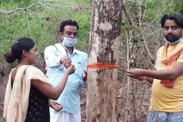 MrPerfe67123344's tweet photo. The Diamond Mine Project in MP’s Buxwaha Forest Could Claim Over 2 Lakh Trees.
“The company who is looking after the project talks about providing employment to locals. What will we do when we do not live? 
Let's roar for our nature.
#SaveBuxwahaForest https://t.co/CDwiFBmkTd