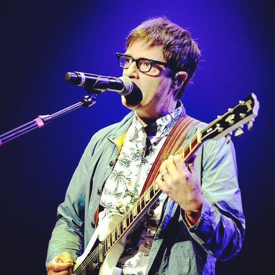 Happy bday Rivers Cuomo
Born : june 13, 1970 