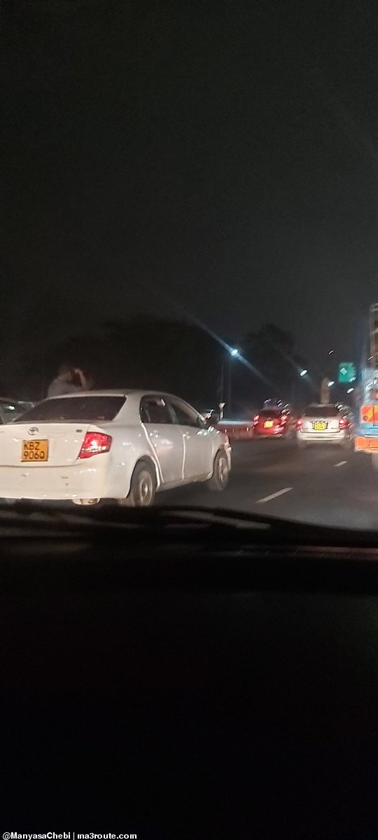 20:27 This car is on Thika Road. The occupants are drinking and hanging outside the car as it speeds.   <a href="/IG_NPS/">Inspector General of Police- Kenya.</a>   via <a href="/ManyasaChebi/">Emmanuel Manyasa</a>